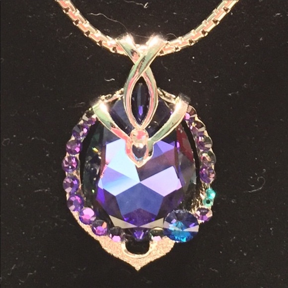 Swarovski Crystal Necklace By Wm Wang Designs NWOT - Picture 1 of 8